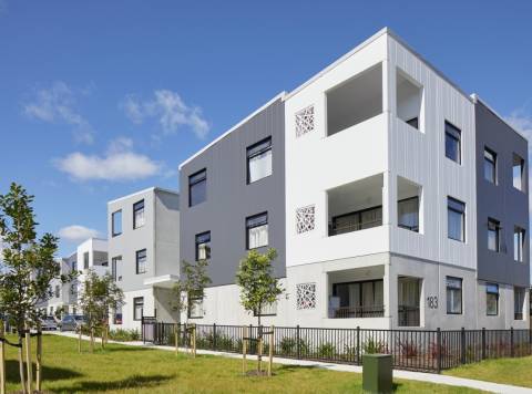 MavisPl 182 960x600 c