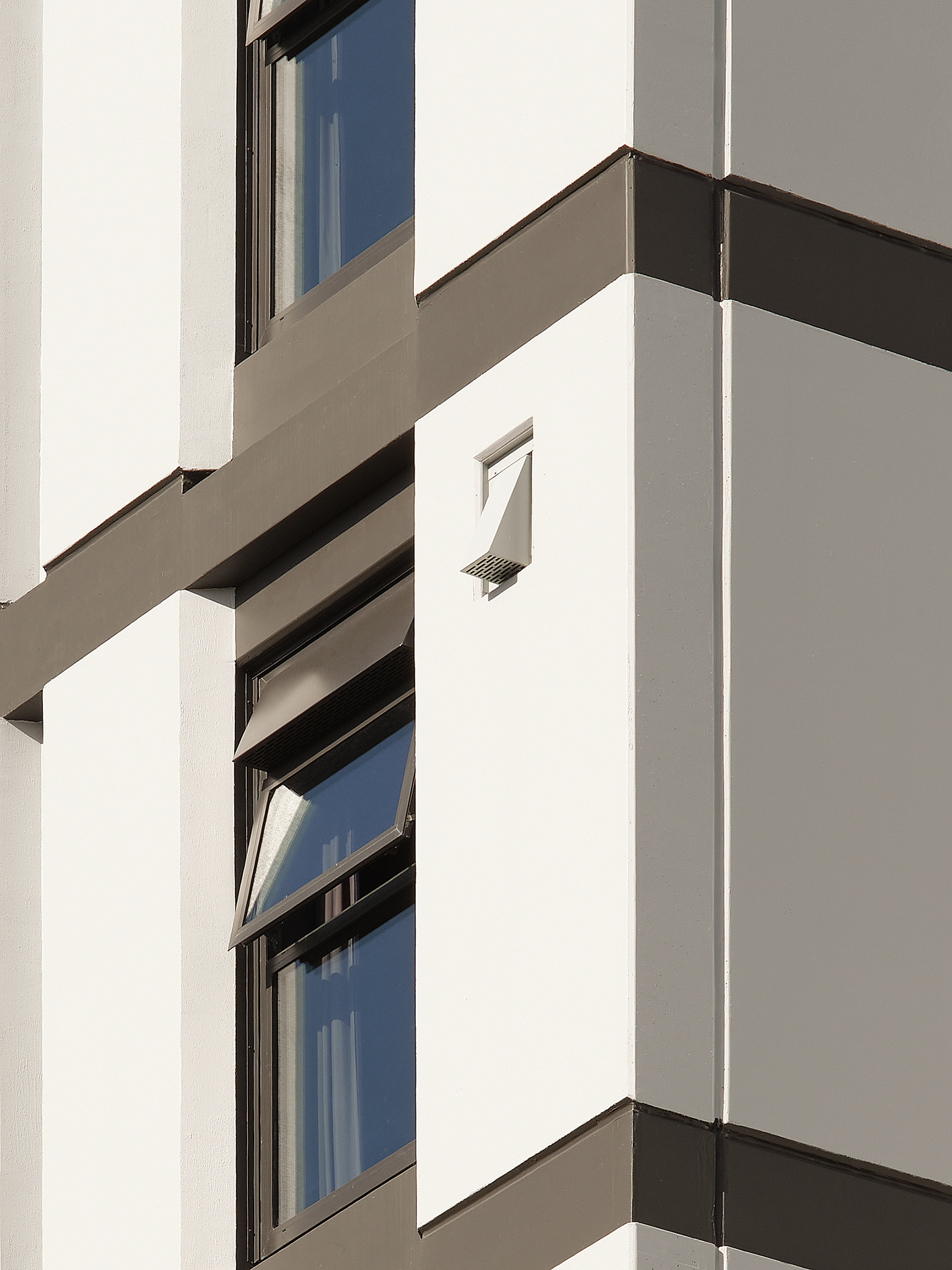 24 03 05 Ventuer 325